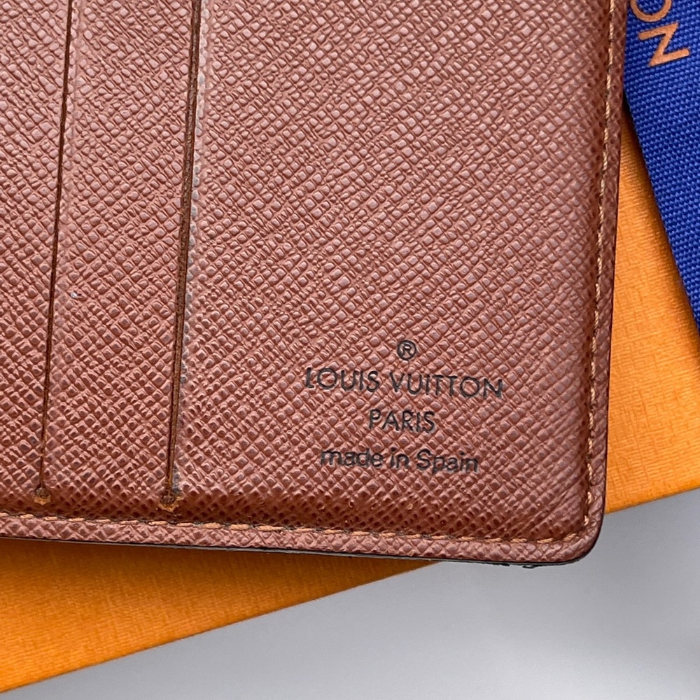 Louis Vuitton Men’s Wallet - Picture 8 of 14